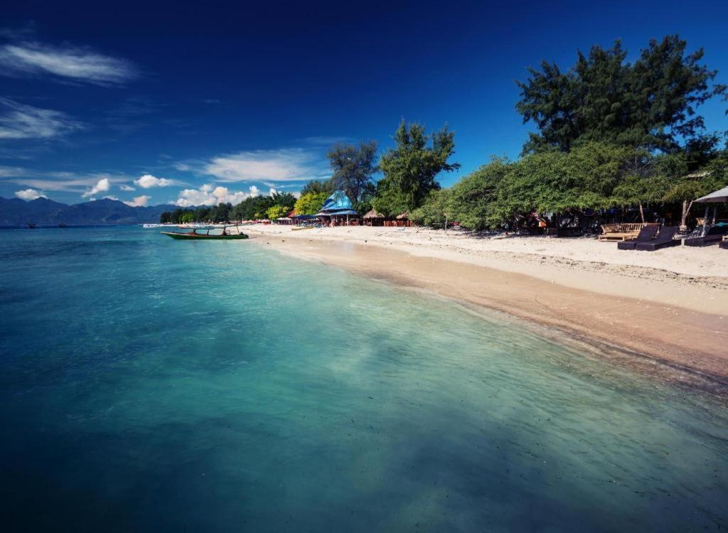 Good Heart Hotel Gili Trawangan Buitenkant foto
