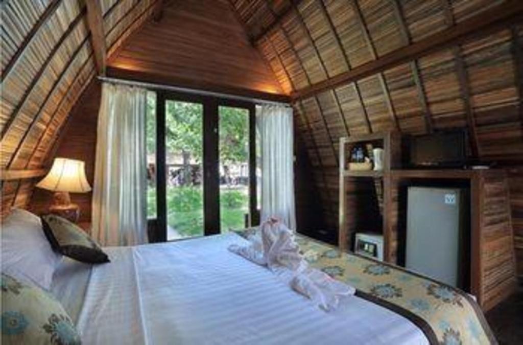 Good Heart Hotel Gili Trawangan Buitenkant foto