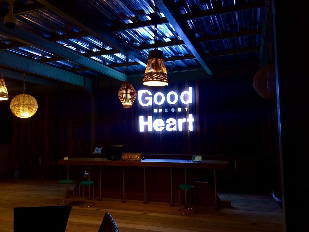 Good Heart Hotel Gili Trawangan Buitenkant foto